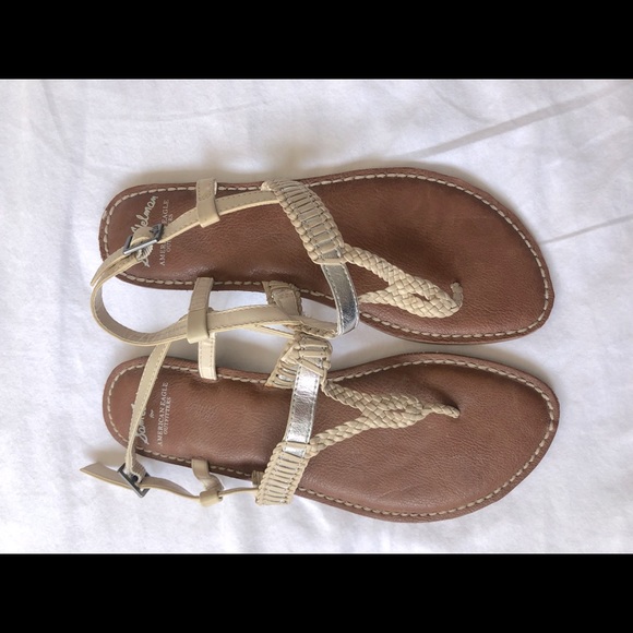 3/$20 Women’s Sandals Bundle - Picture 4 of 10